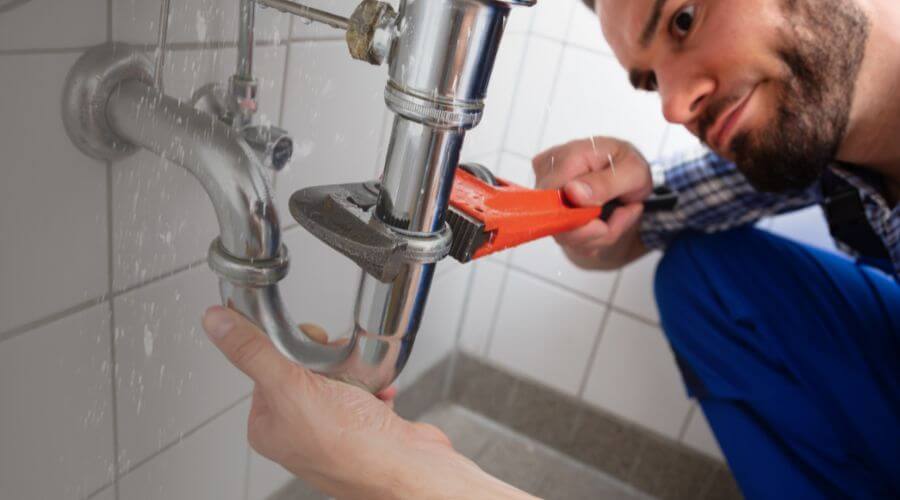 Local sewer line repair in Lone Rock, IA
